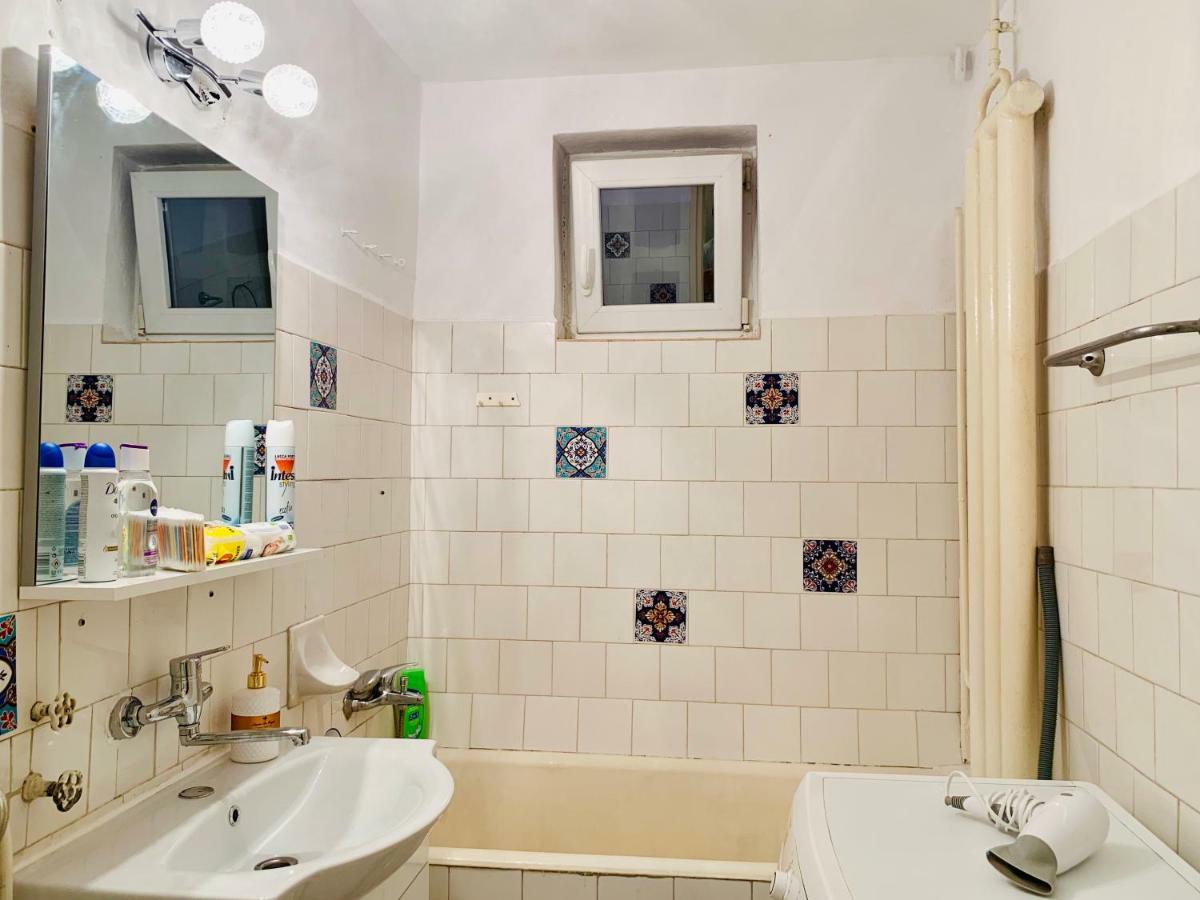 Ultracentral Apartment With All You Need: Wifi, Tv, Ac, Washer, Coffe Timişoara Exterior foto