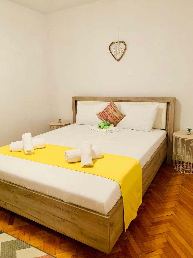 Ultracentral Apartment With All You Need: Wifi, Tv, Ac, Washer, Coffe Timişoara Exterior foto